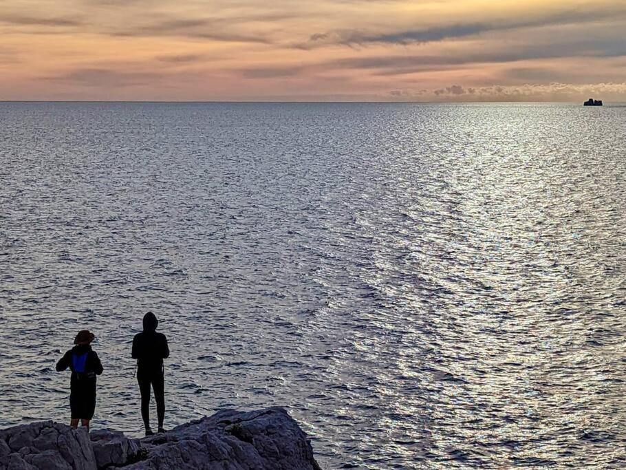Studio Calanques Pres Du Vieux Port مارسيليا المظهر الخارجي الصورة