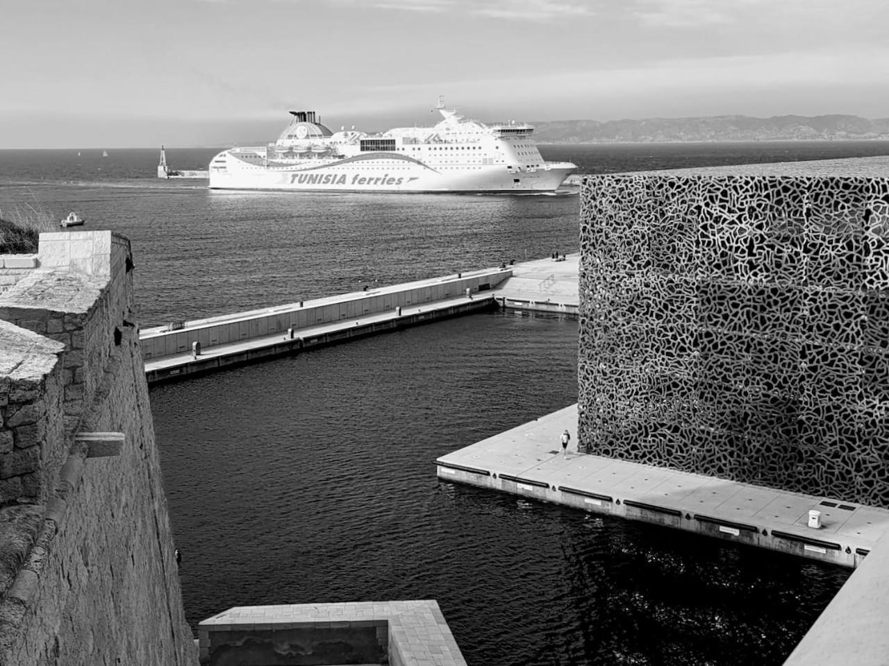 Studio Calanques Pres Du Vieux Port مارسيليا المظهر الخارجي الصورة